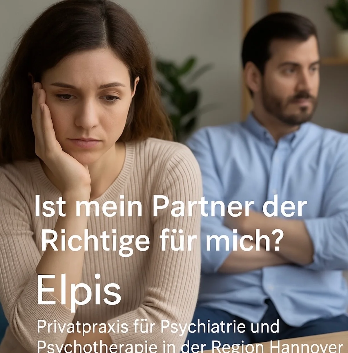 Ein Mädchen in einem weißen Kleid steht in einem Boot mitten im Meer, mit dem Rücken zur Kamera, Meer, Ozean